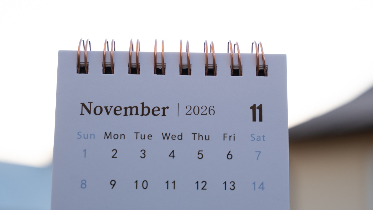 Kalendar za novembar 2026. godine sa označenim datumima za planiranje odmora